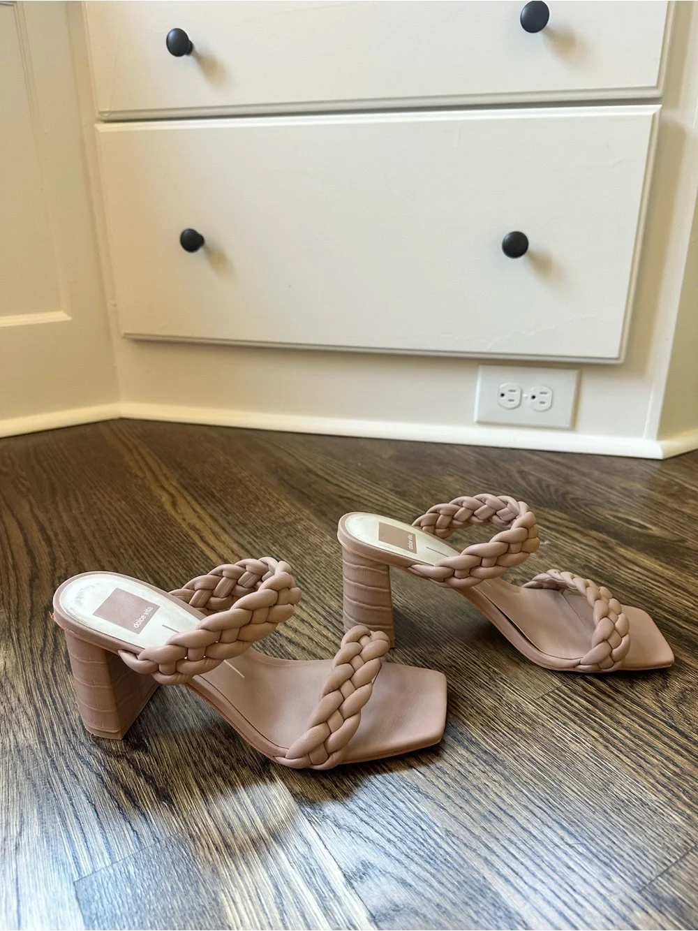 Dolce Vita Women’s Blush Braided Strap Heels, size 9